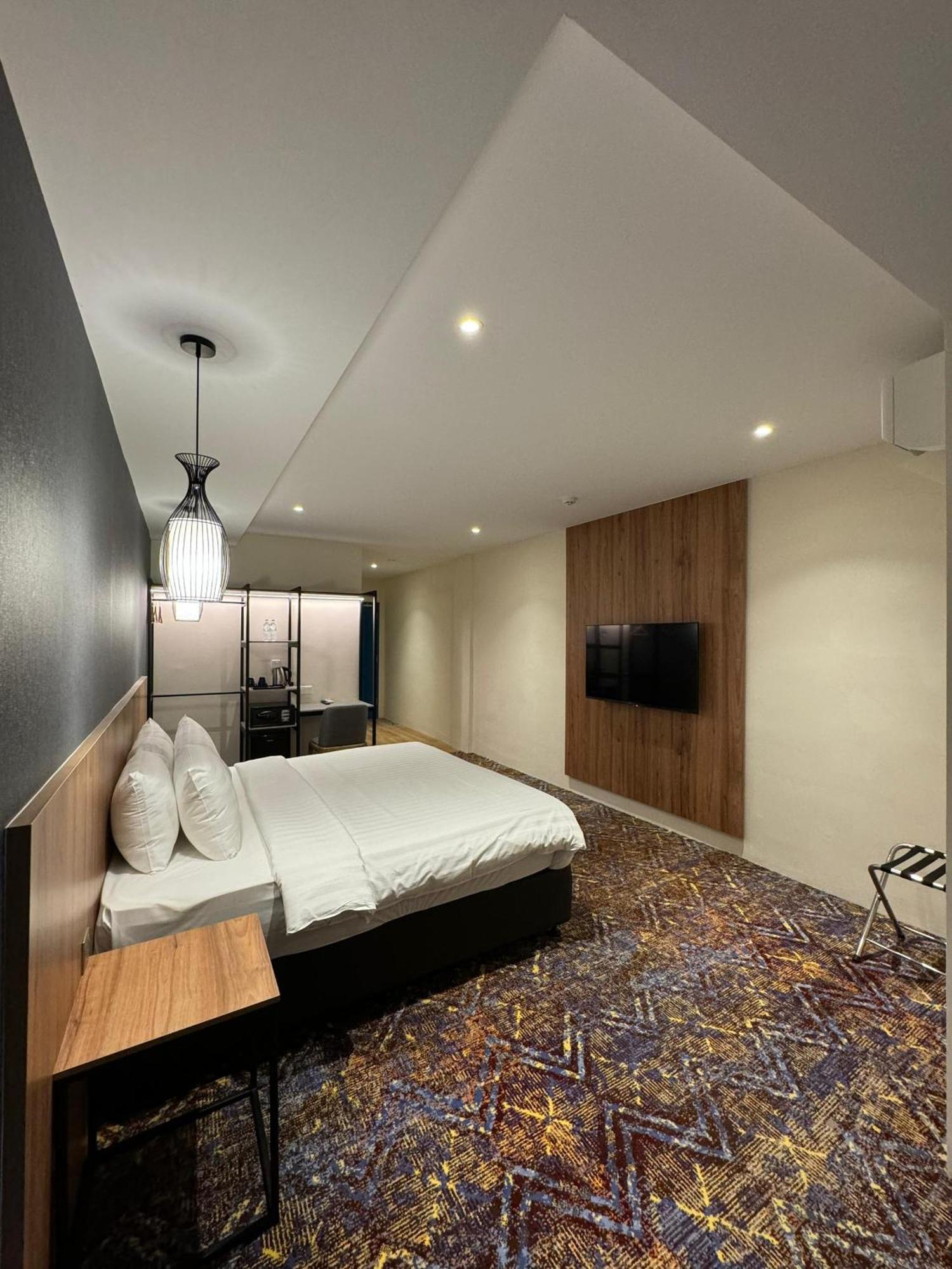 Le'Genda Hotel Kajang Εξωτερικό φωτογραφία
