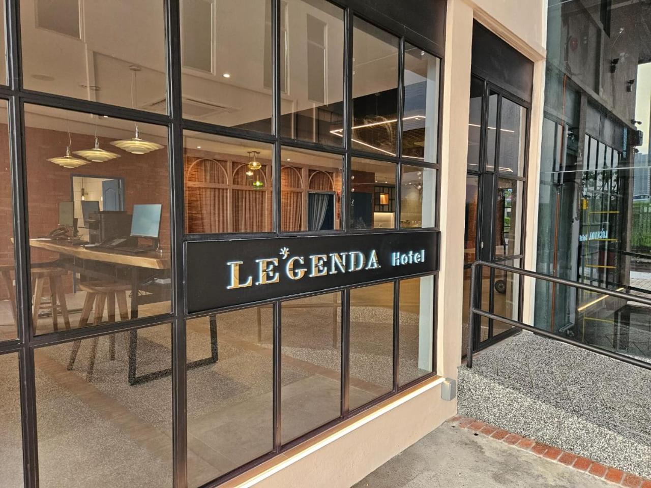 Le'Genda Hotel Kajang Εξωτερικό φωτογραφία